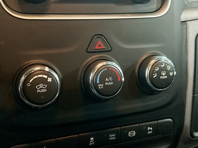 Used 2015 RAM 2500 Tradesman w/ Chrome Appearance Group image 17