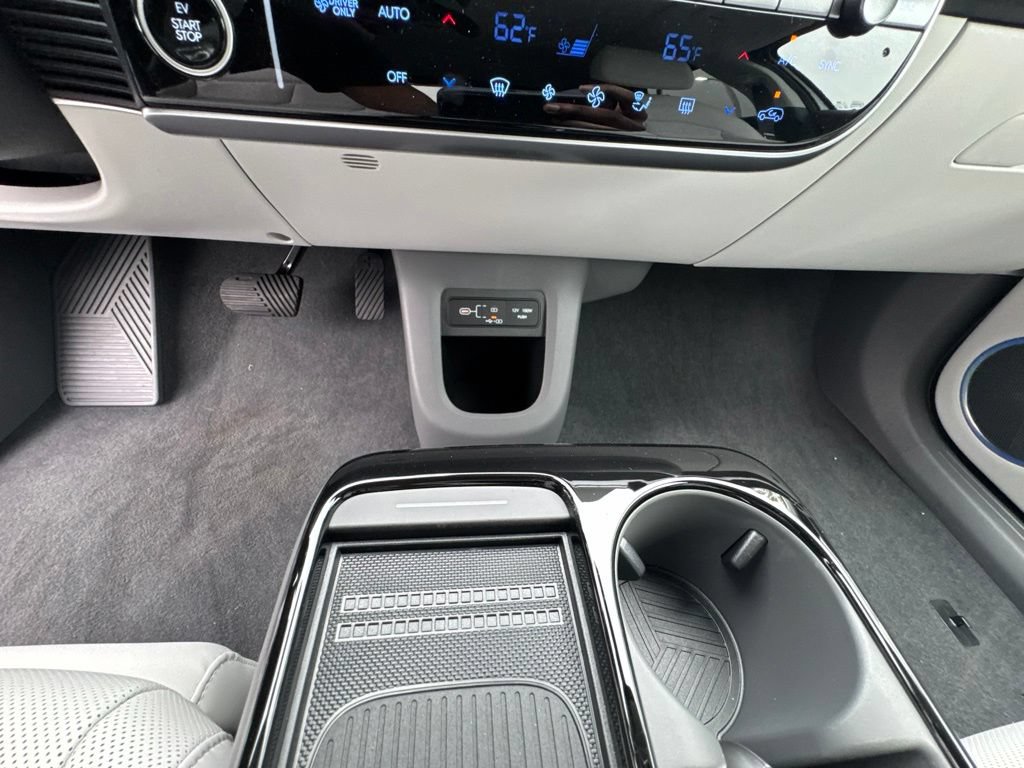 New 2026 Hyundai Ioniq 5 Limited AWD/4WD image 17