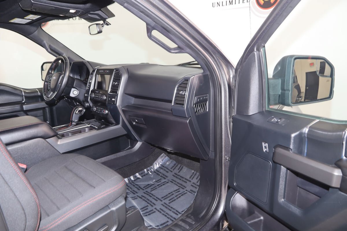 Used 2019 Ford F150 XLT w/ Equipment Group 302A Luxury AWD/4WD image 40