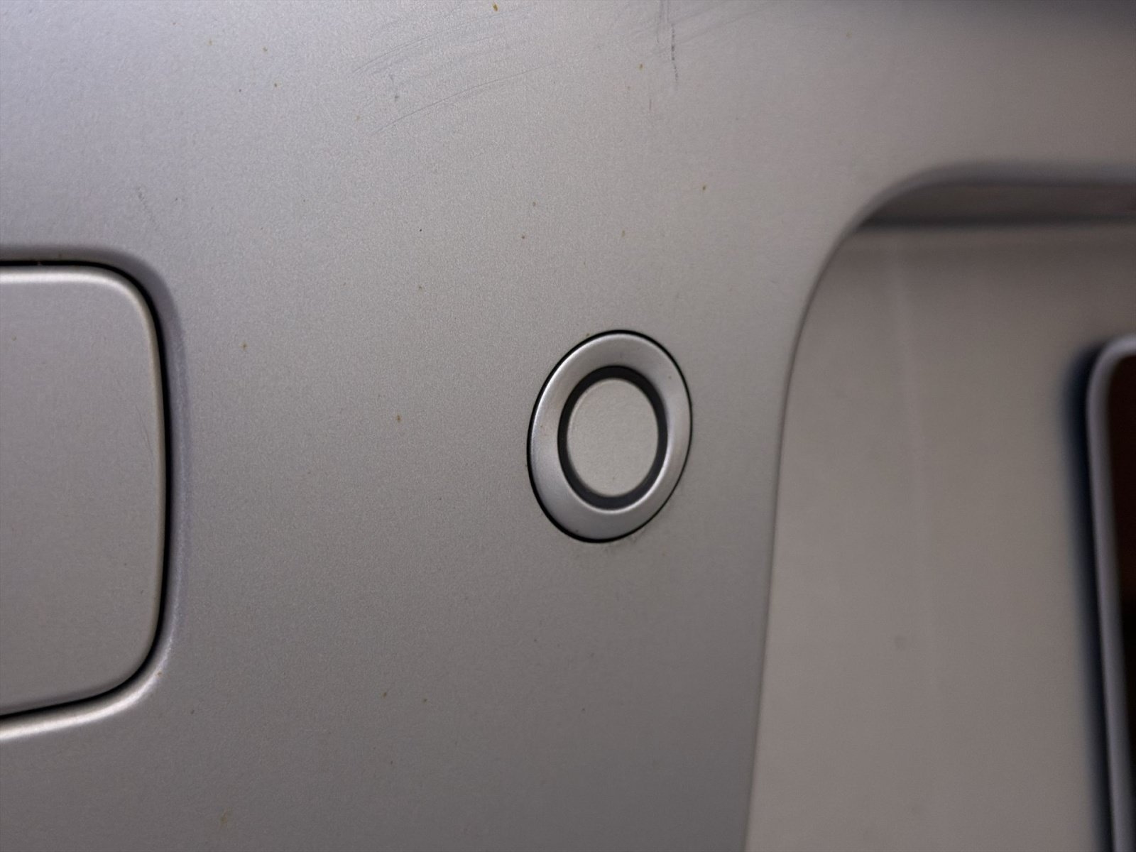 Used 2025 Land Rover Defender 110 S AWD/4WD image 19