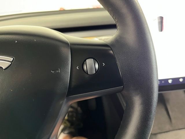 Used 2023 Tesla Model 3 Standard Range RWD image 26