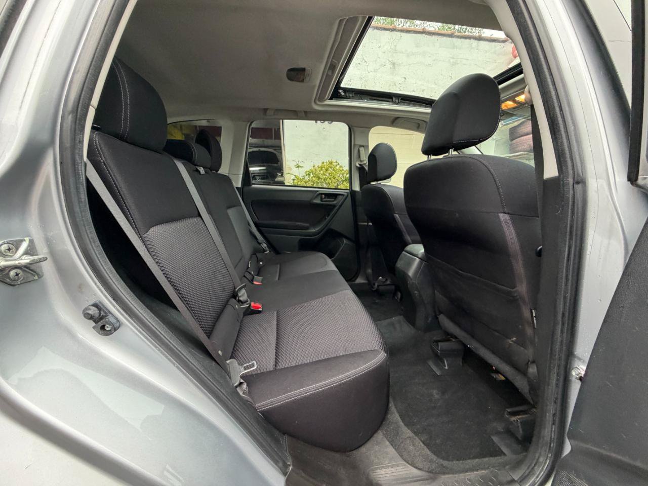 Used 2015 Subaru Forester 2.5i Premium w/ Popular Package #1 AWD/4WD image 34
