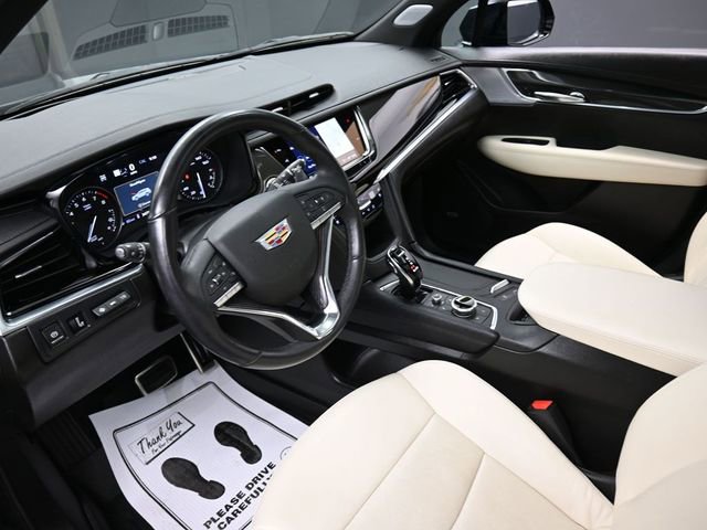 Used 2024 Cadillac XT6 Sport w/ Technology Package AWD/4WD image 19