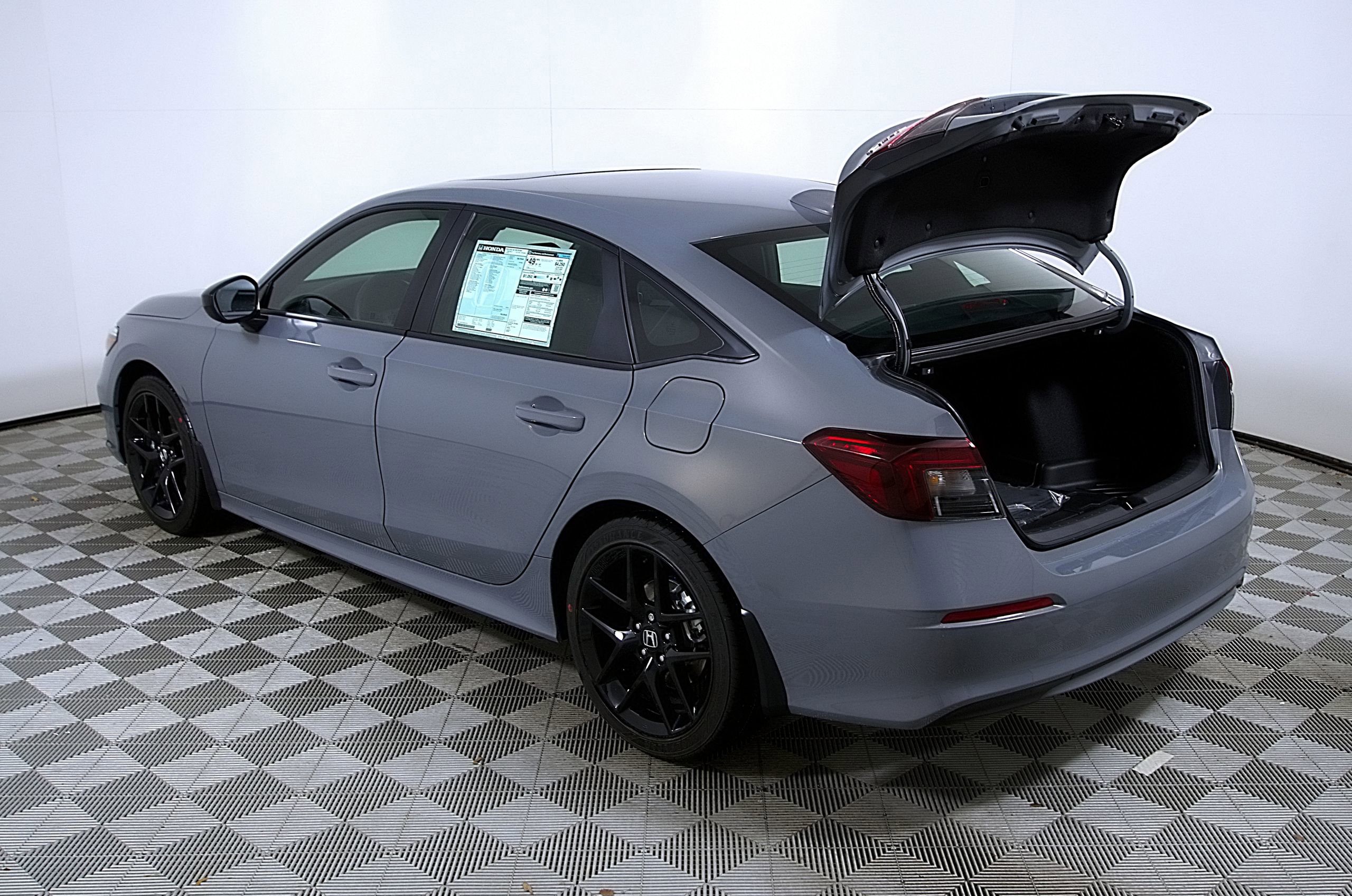 Used 2025 Honda Civic Sport image 10