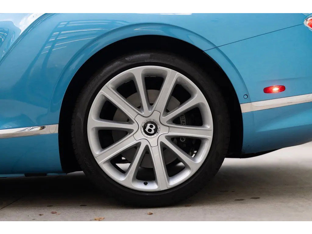 Certified 2022 Bentley Continental GT AWD/4WD image 8