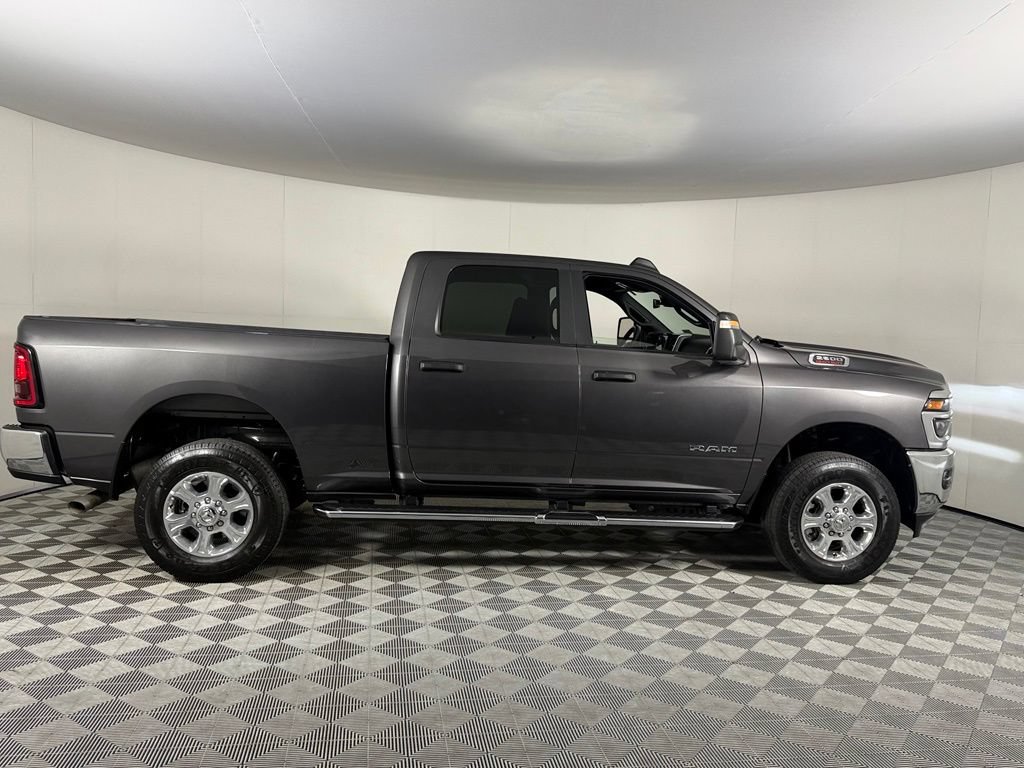 Certified 2025 RAM 2500 Big Horn AWD/4WD image 5