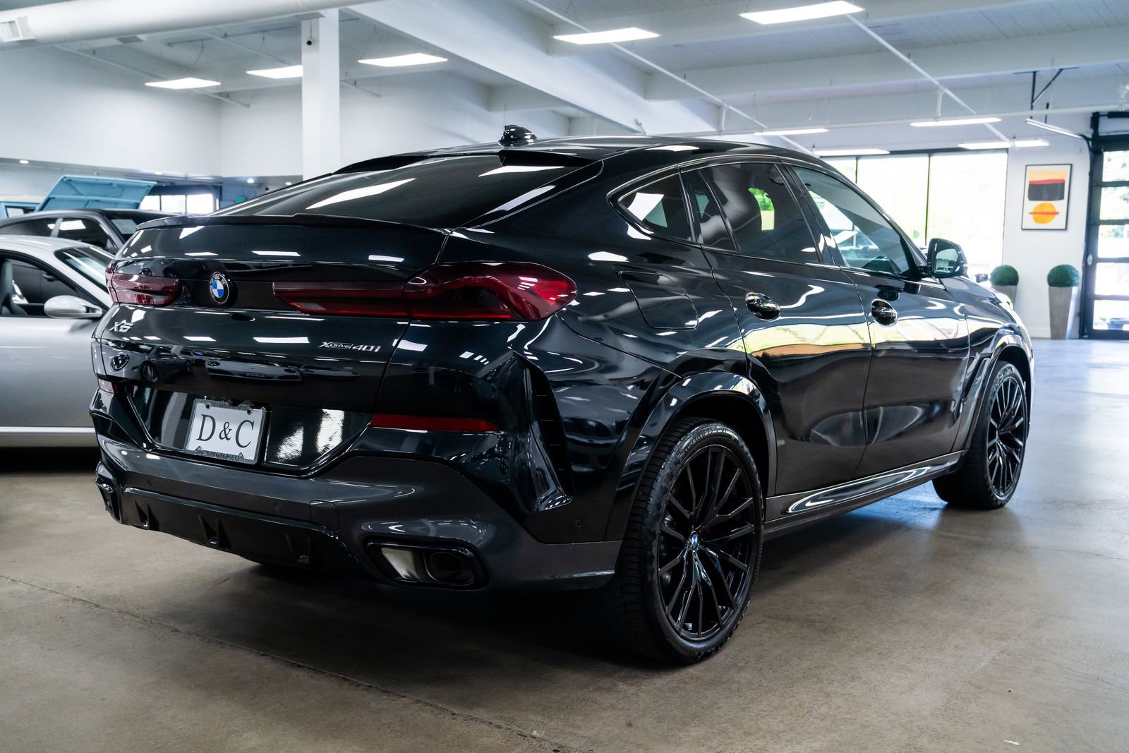 Used 2023 BMW X6 xDrive40i AWD/4WD image 6