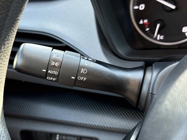 Used 2024 Subaru Crosstrek 2.0i Premium image 26