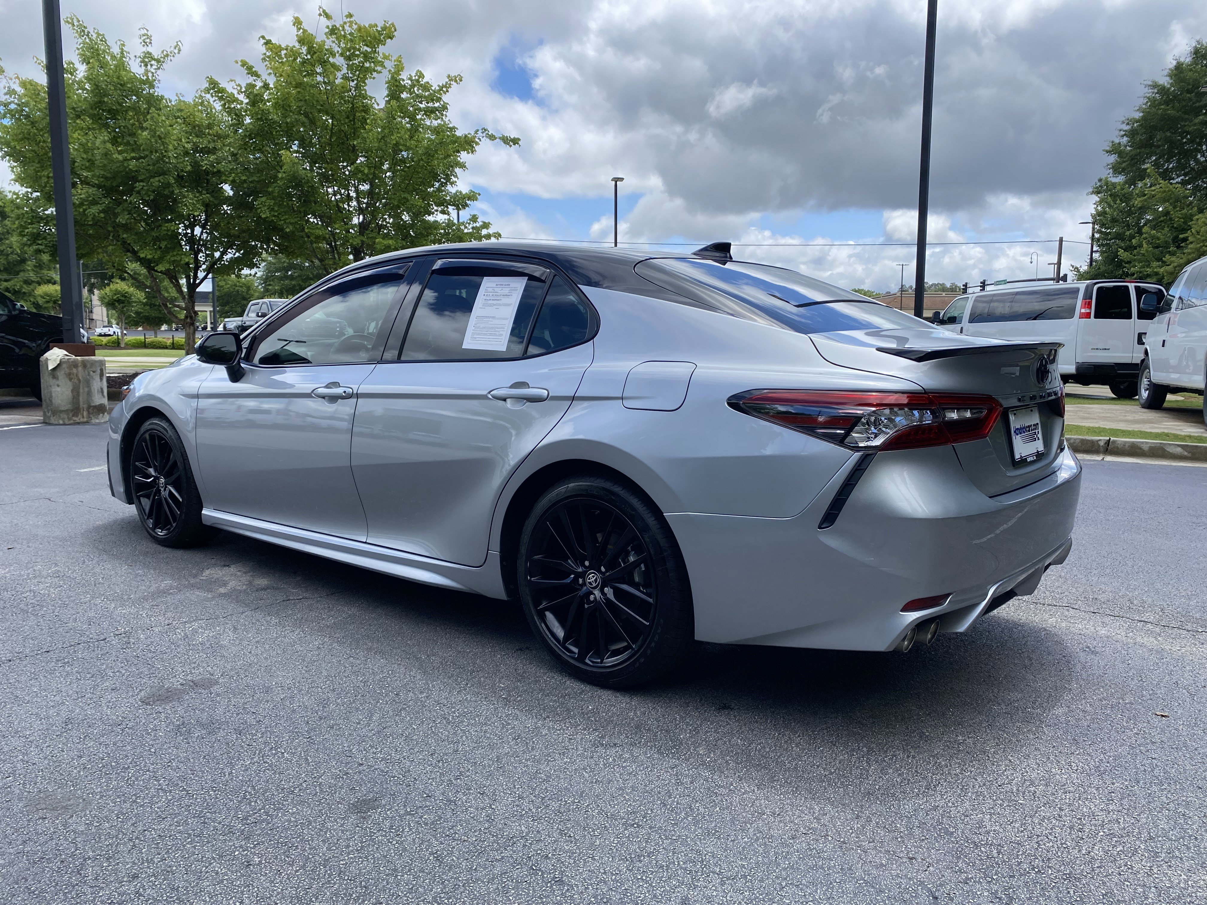 Used 2024 Toyota Camry XSE FWD image 7