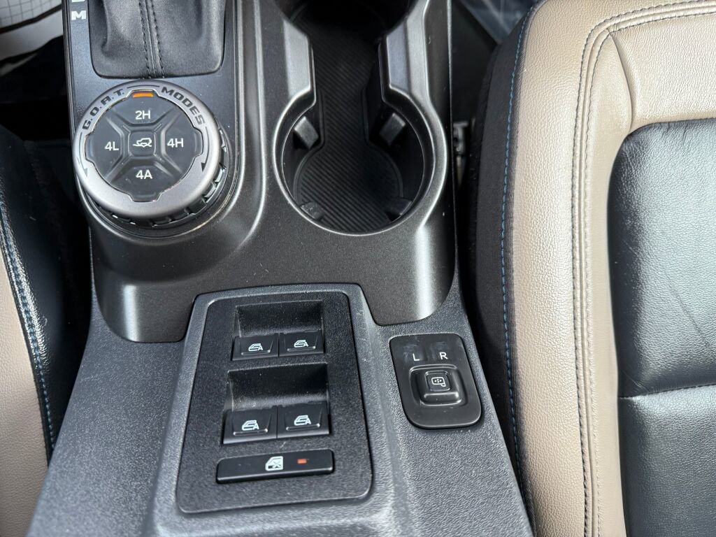 Used 2022 Ford Bronco Wildtrak image 22