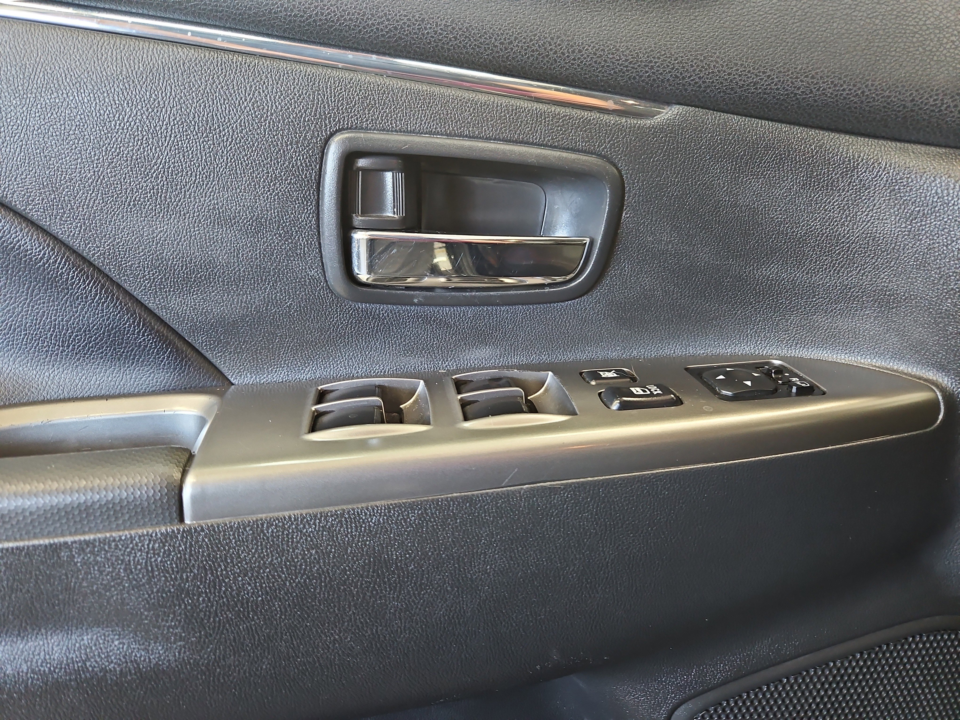 Used 2023 Mitsubishi Outlander Sport SE image 7