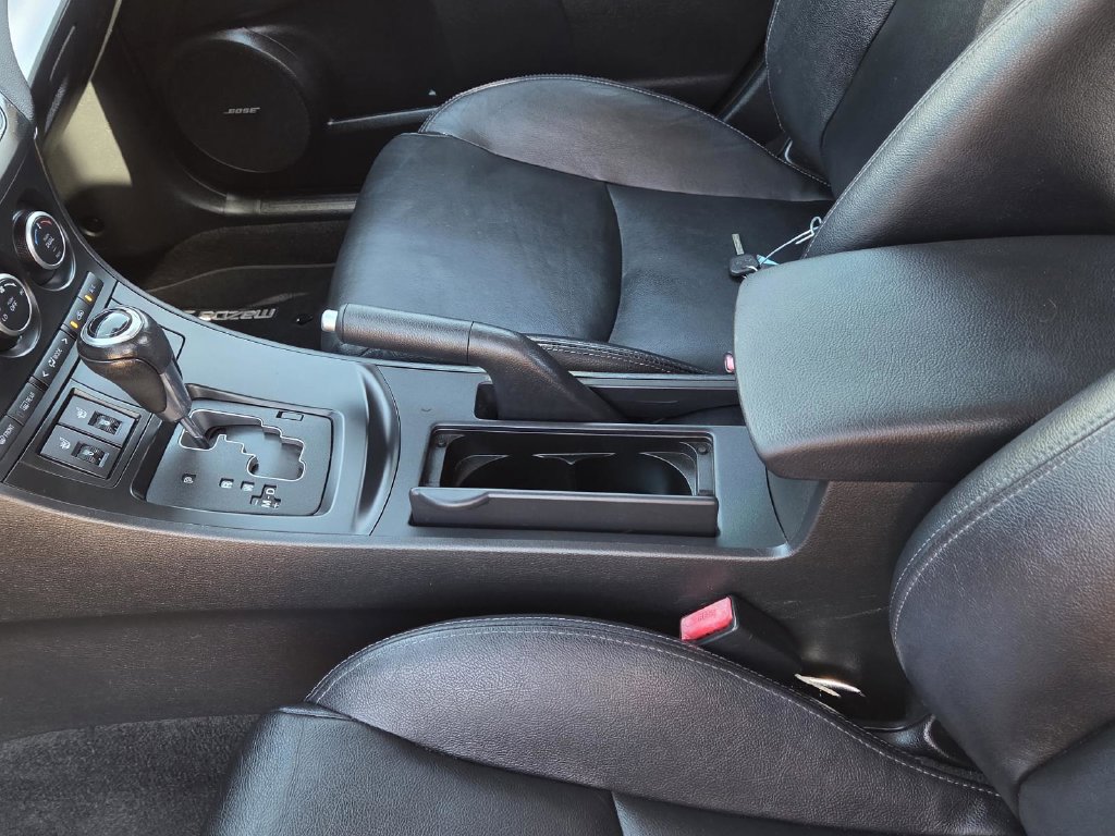 Used 2013 MAZDA MAZDA3 i Grand Touring w/ Tech Pkg FWD image 35