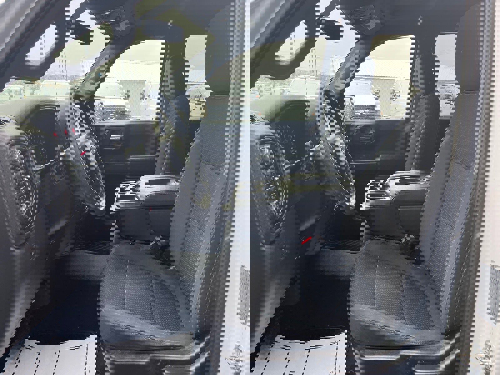 Used 2019 Chevrolet Silverado 1500 Custom Trail Boss w/ Custom Convenience Package image 18