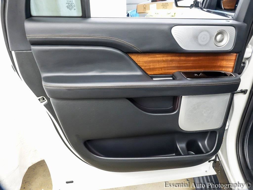 Used 2022 Lincoln Navigator L Black Label image 26