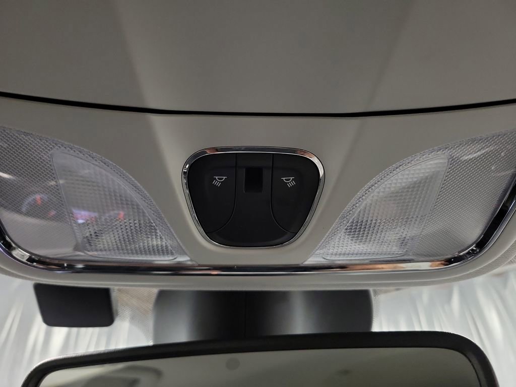 Used 2020 Jeep Cherokee Limited w/ Technology Group image 21