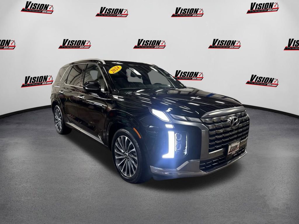 Certified 2024 Hyundai Palisade Calligraphy image 3