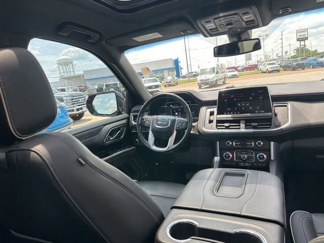 Used 2021 GMC Yukon XL SLT w/ SLT Premium Package AWD/4WD image 17