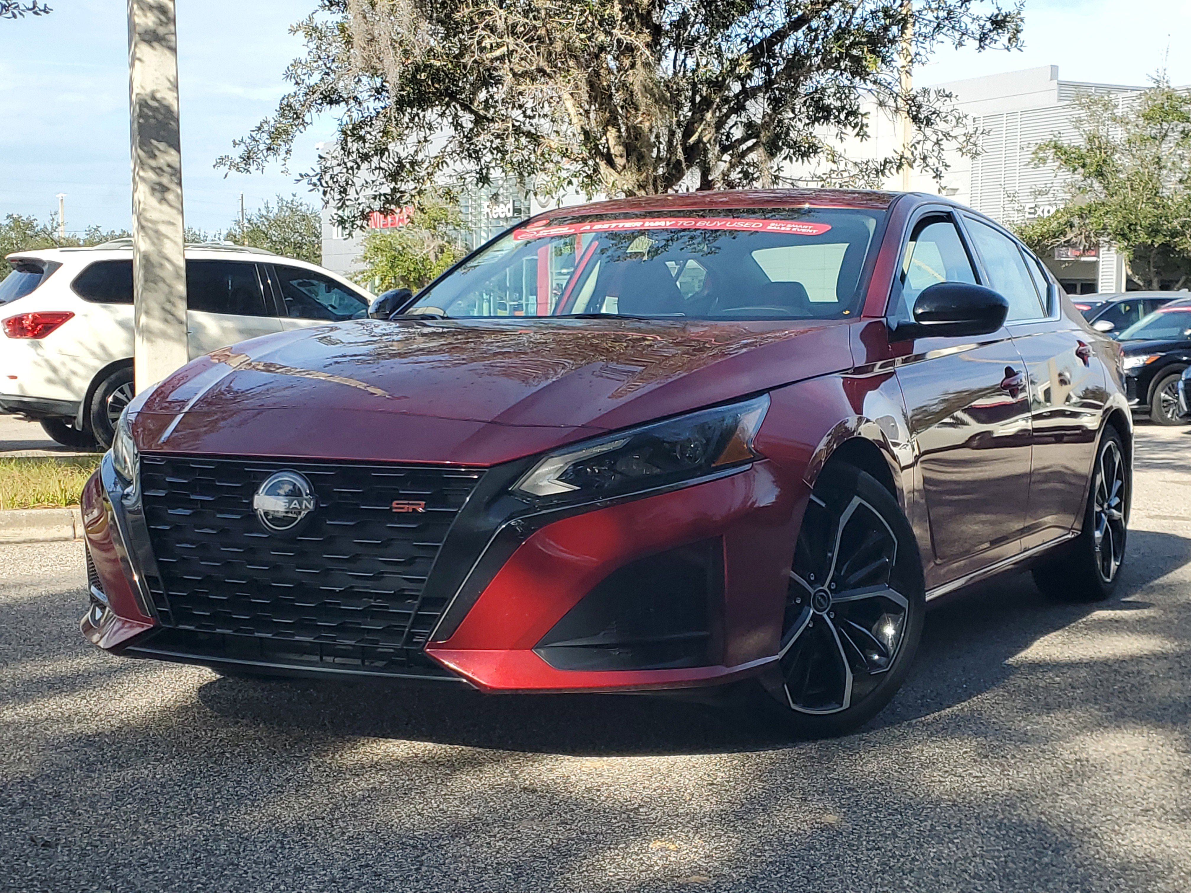 Certified 2023 Nissan Altima 2.5 SR image 2