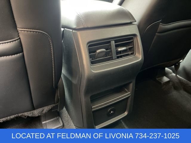 Used 2024 Ford Edge SEL image 20