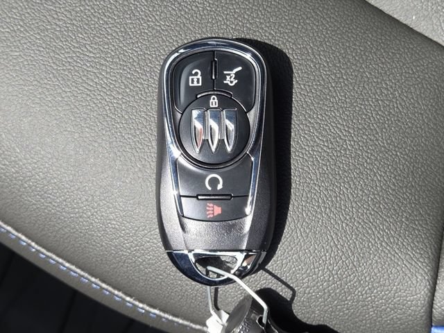 New 2026 Buick Envista Sport Touring w/ Convenience I Package FWD image 38