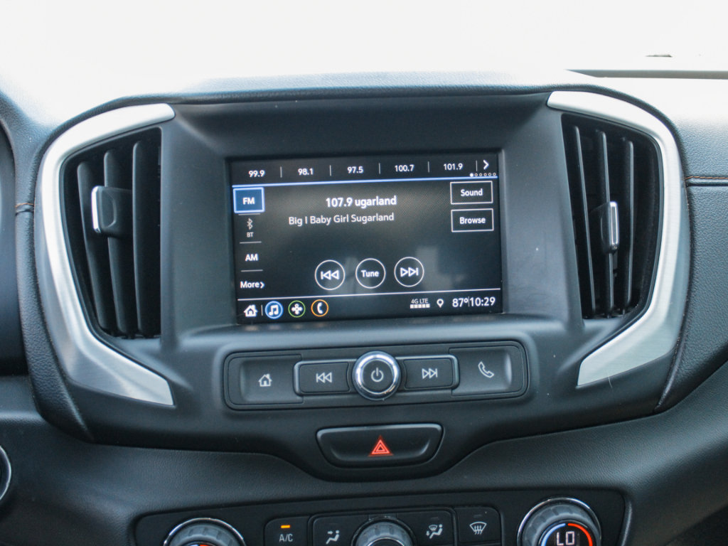 Used 2020 GMC Terrain SLE w/ Driver Convenience Package FWD image 19