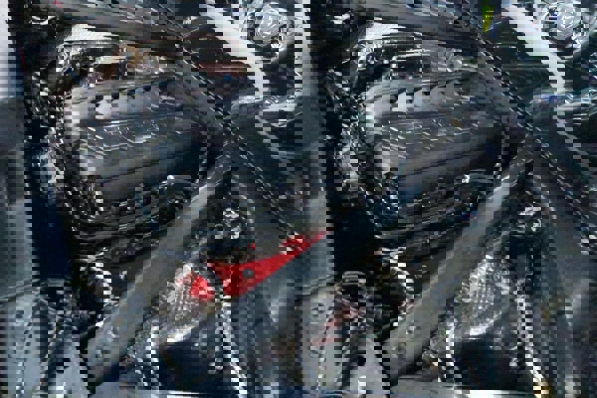 Used 2022 Chevrolet Corvette Stingray Premium Cpe w/ Z51 Performance Package image 35