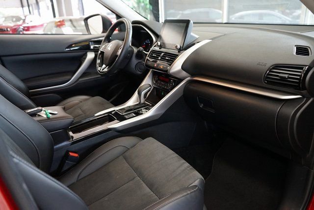 Used 2025 Mitsubishi Eclipse Cross SE image 43