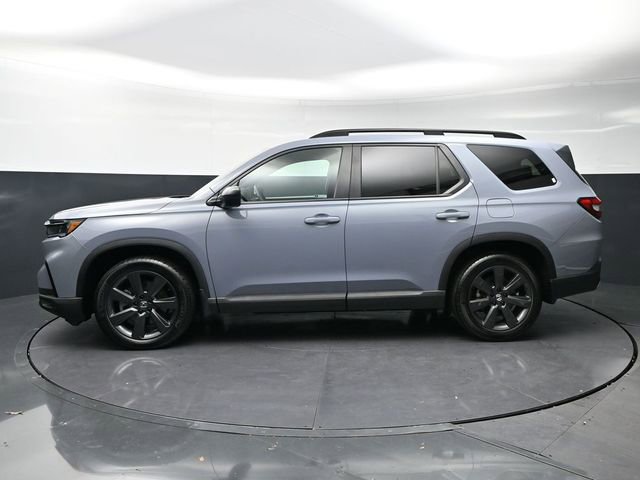 Used 2023 Honda Pilot Sport image 8