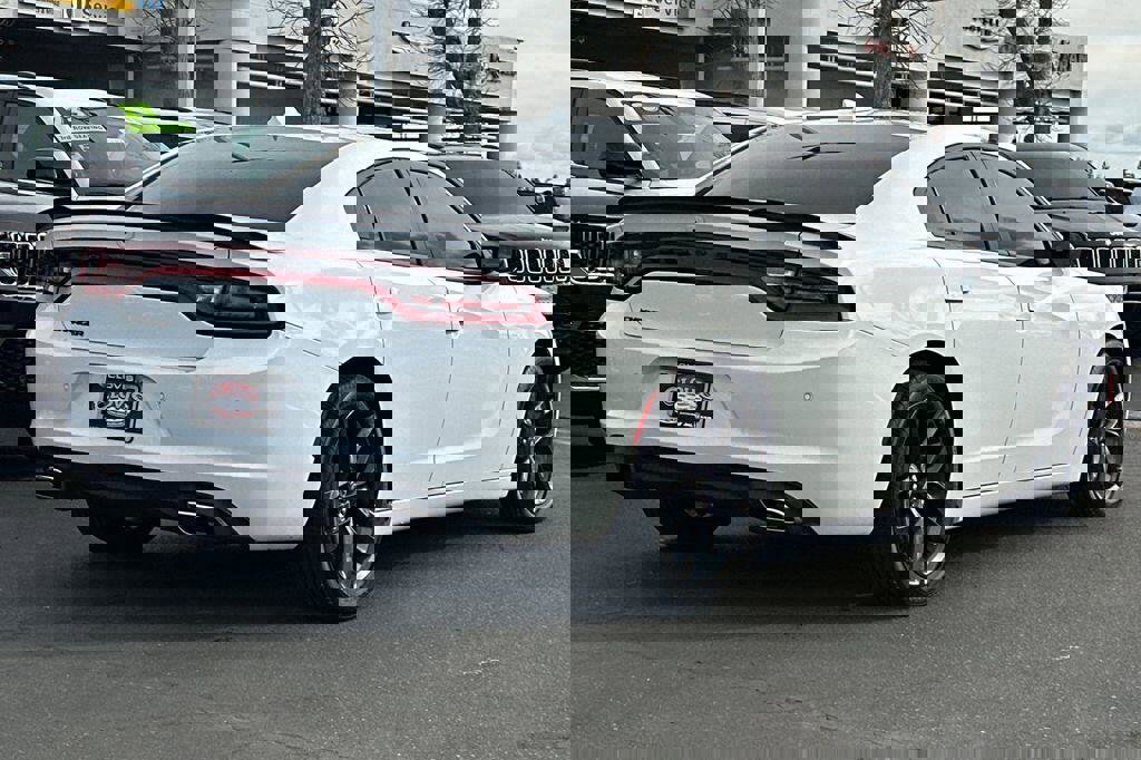 Used 2023 Dodge Charger SXT w/ Blacktop Package image 4