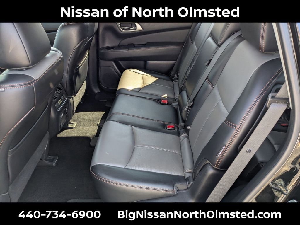Used 2019 Nissan Pathfinder SL w/ Rock Creek Edition image 25