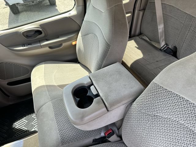 Used 2000 Ford F150 XLT RWD image 22