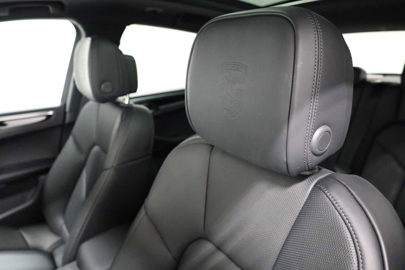 New 2026 Porsche Macan S image 19