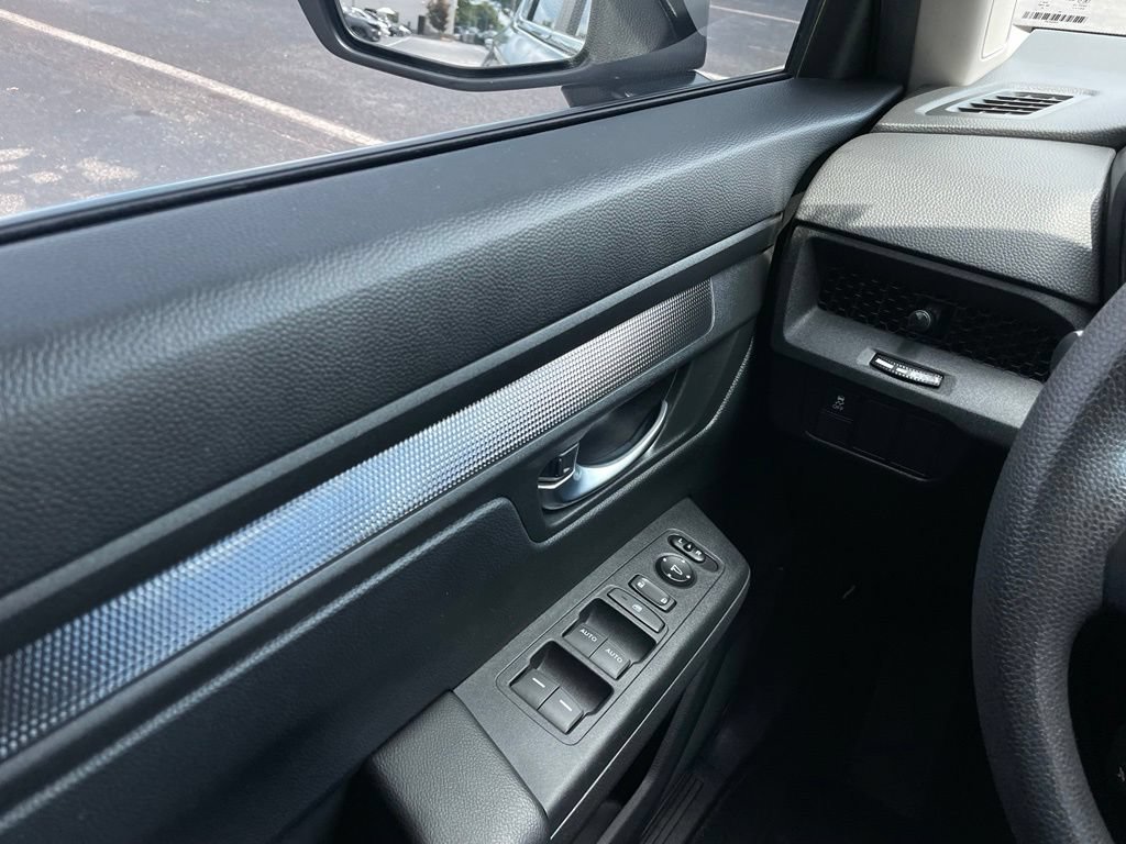 Certified 2025 Honda CR-V EX image 22