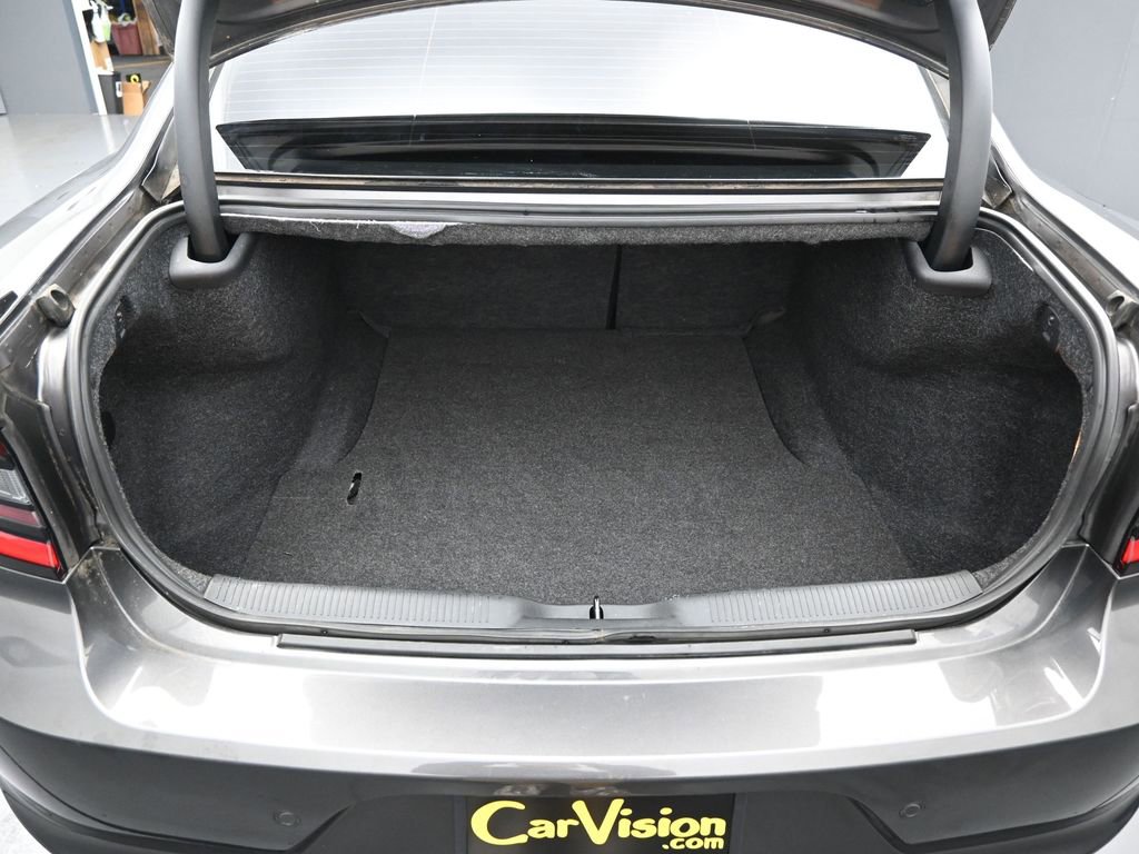 Used 2018 Dodge Charger GT image 24