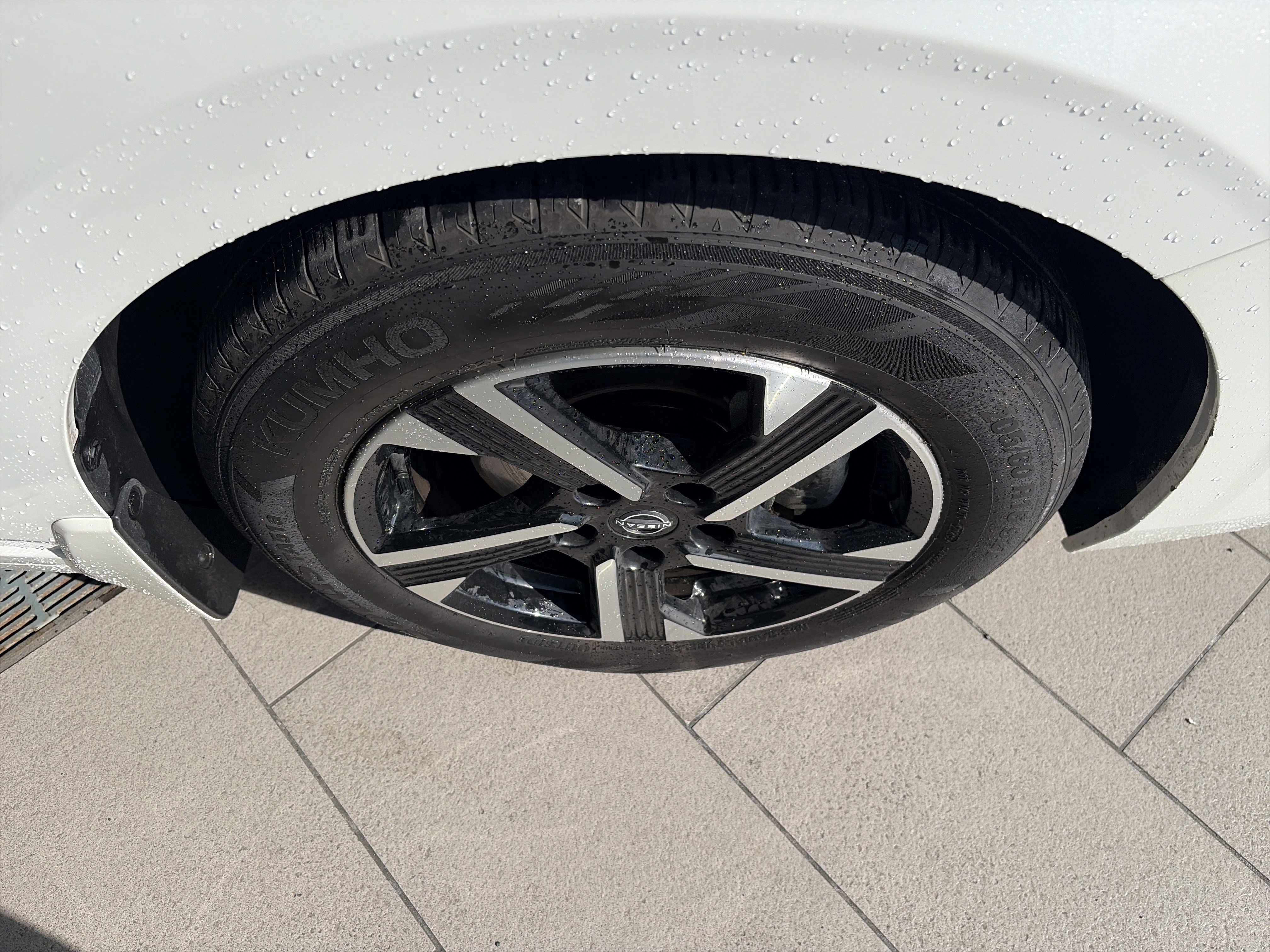 Used 2024 Nissan Sentra SV image 14