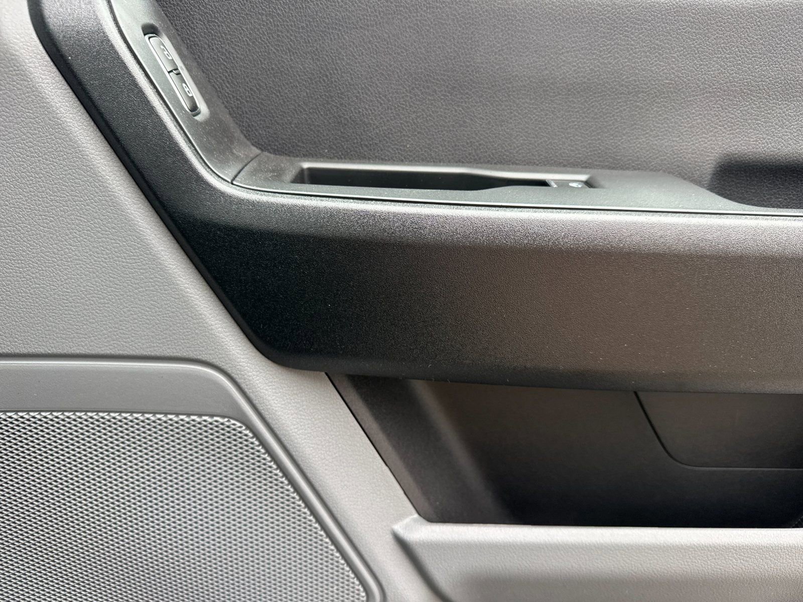 New 2025 Ford F450 XL w/ XL Chrome Package image 16