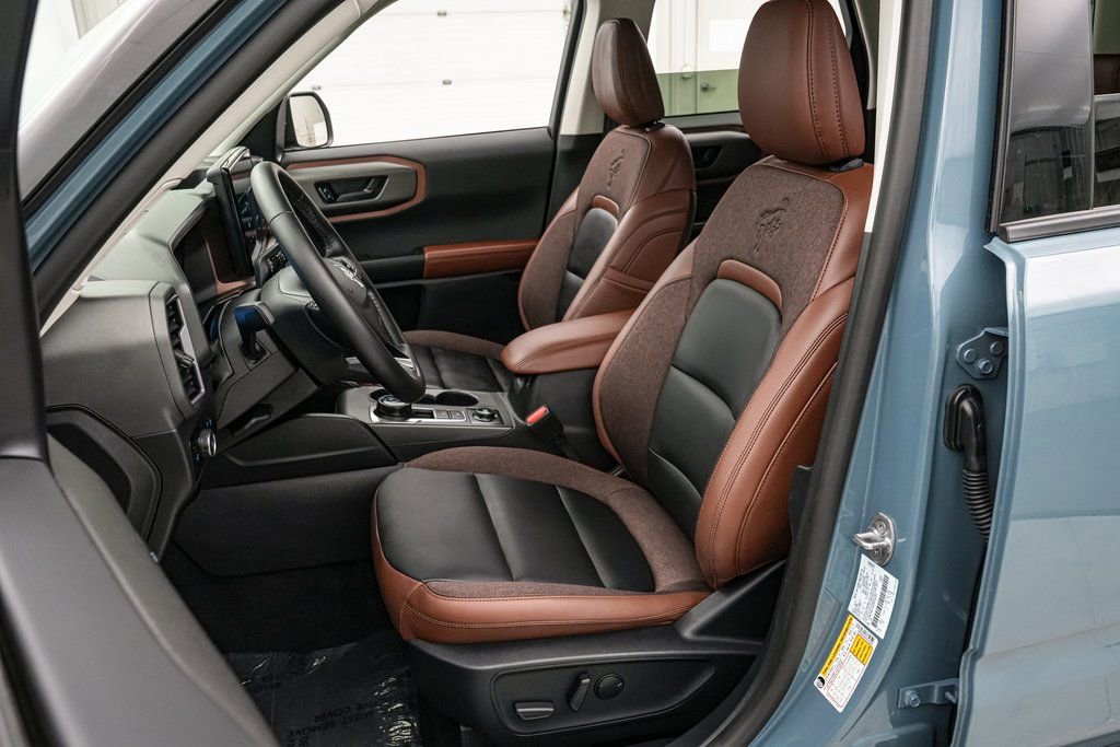 Used 2025 Ford Bronco Sport Outer Banks w/ Outer Banks Tech Package+ image 12