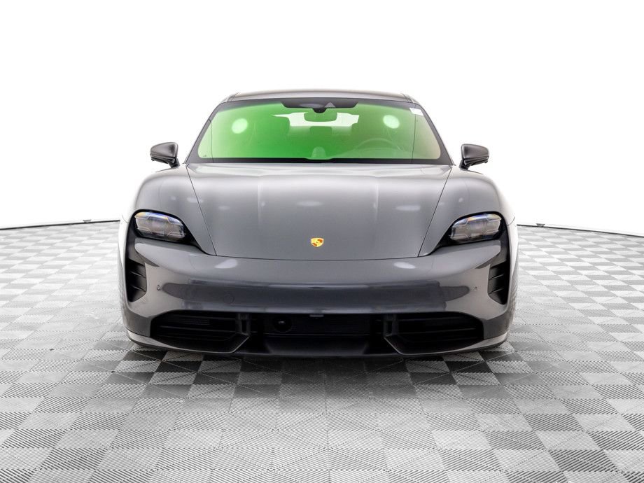 Used 2021 Porsche Taycan Turbo S image 9