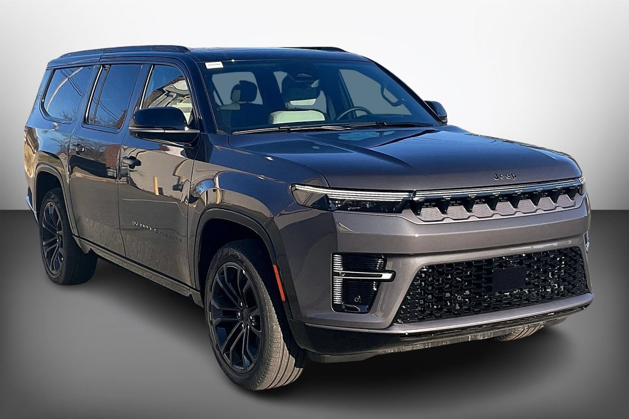New 2026 Jeep Grand Wagoneer L Summit w/ Premium Group III AWD/4WD image 2