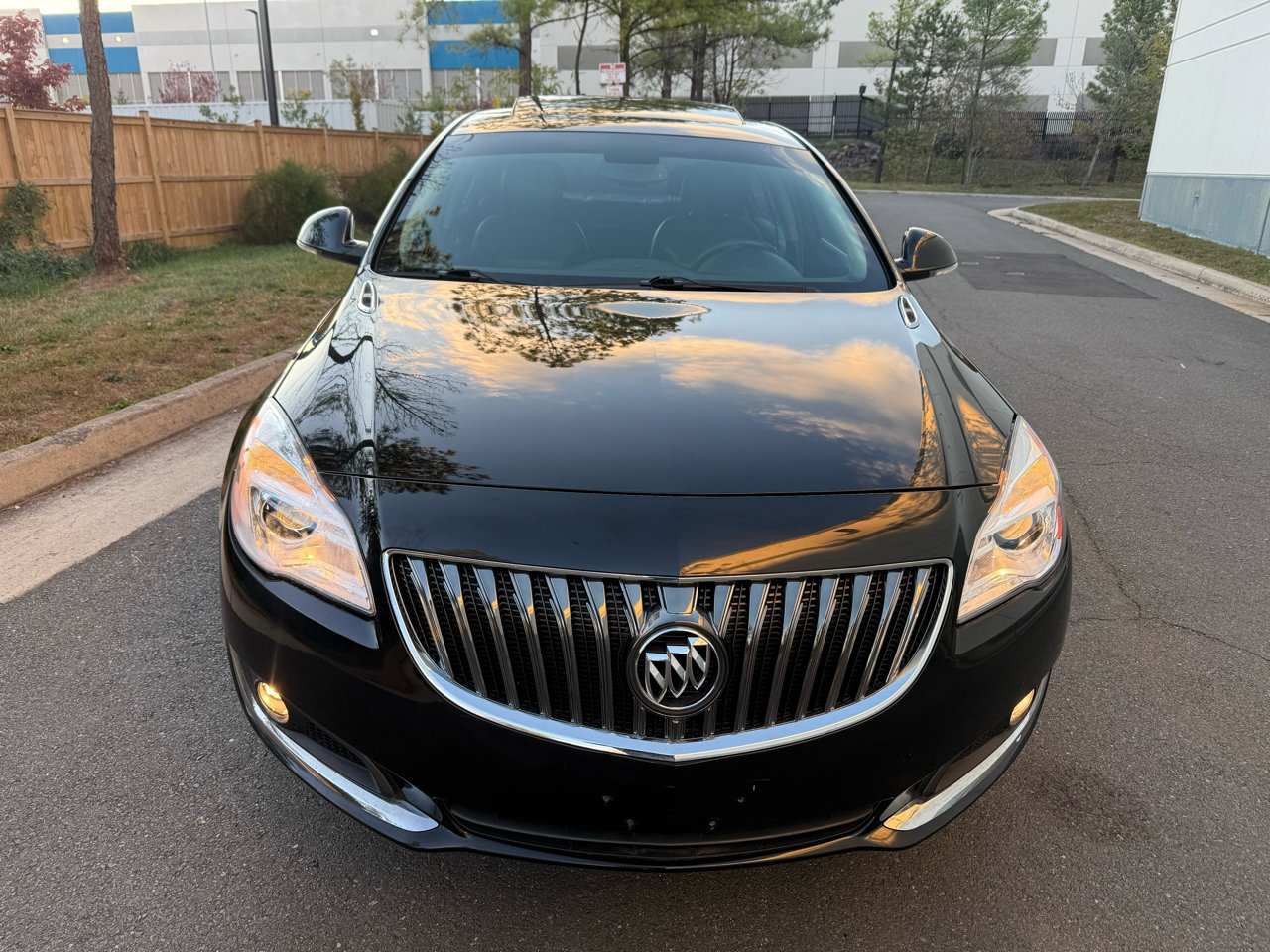 Used 2015 Buick Regal image 5