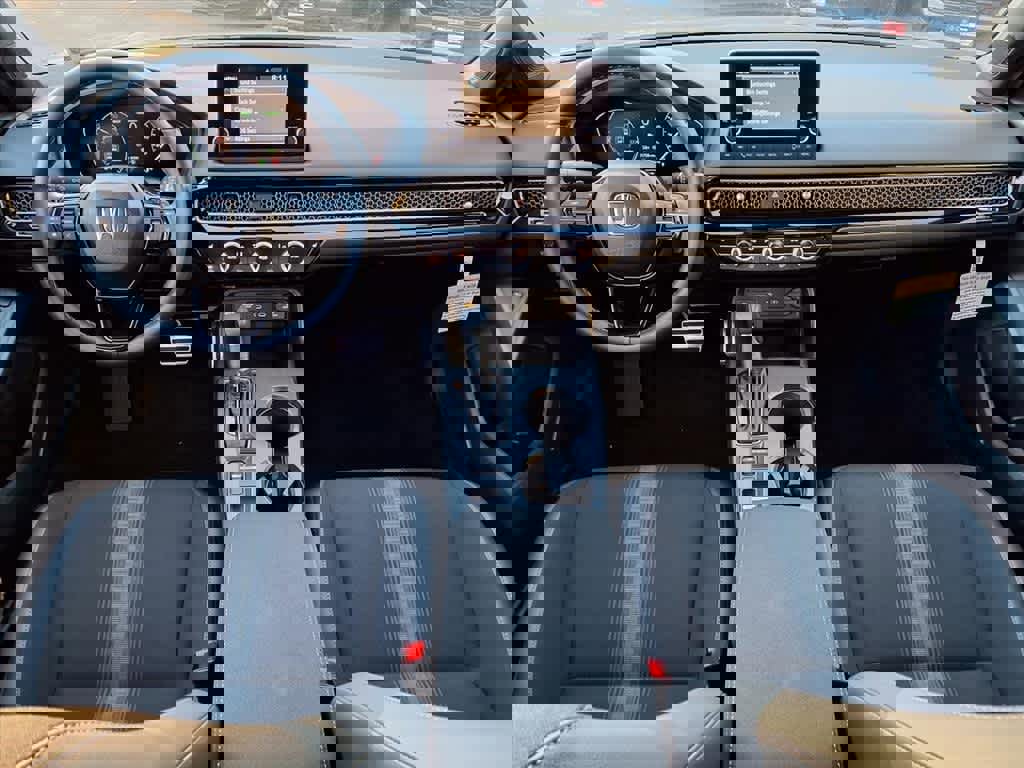 Used 2025 Honda Civic Sport image 10