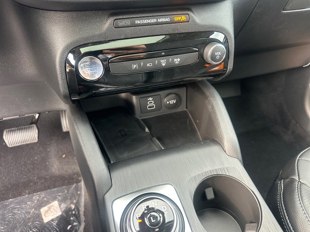 New 2026 Ford Escape SE w/ PHEV Premium Package image 25