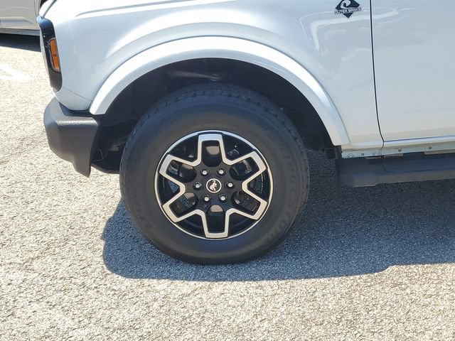 Used 2022 Ford Bronco Outer Banks AWD/4WD image 8
