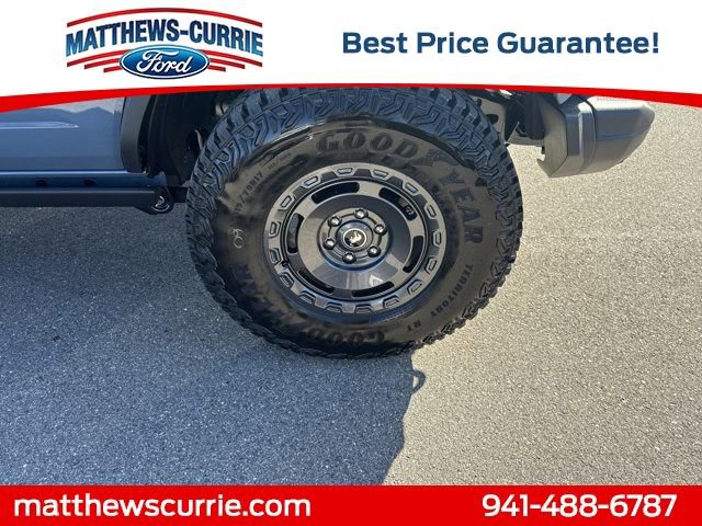 New 2025 Ford Bronco Badlands image 14