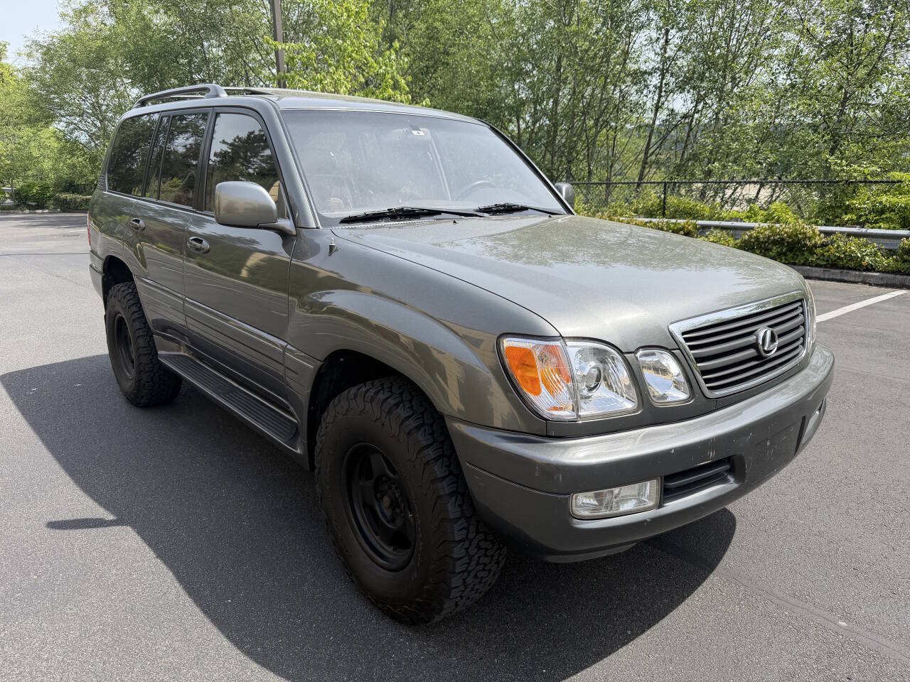 Used 1999 Lexus LX 470 4WD image 3