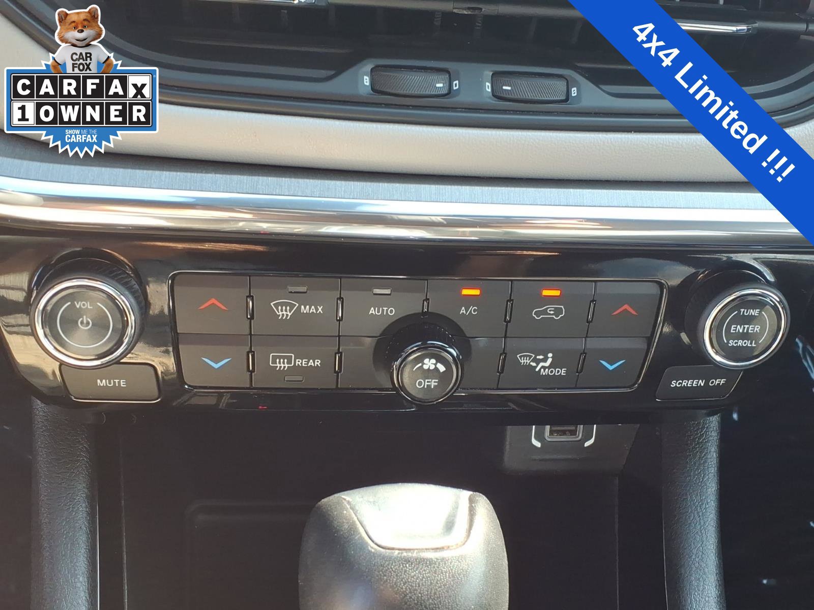 Used 2024 Jeep Compass Limited AWD/4WD image 21