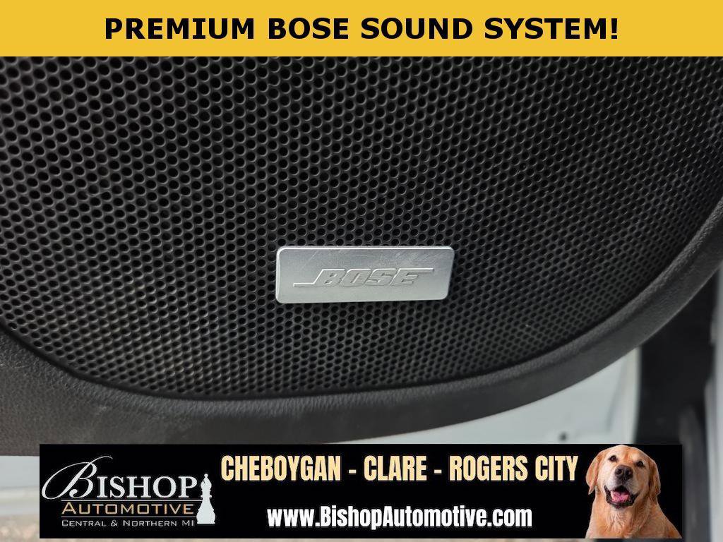 Used 2023 GMC Acadia SLE w/ Driver Convenience Package image 14