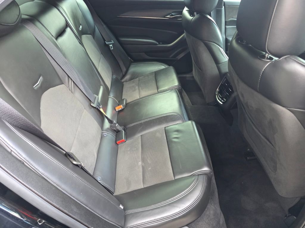 Used 2019 Cadillac CTS V w/ Luxury Package RWD image 24