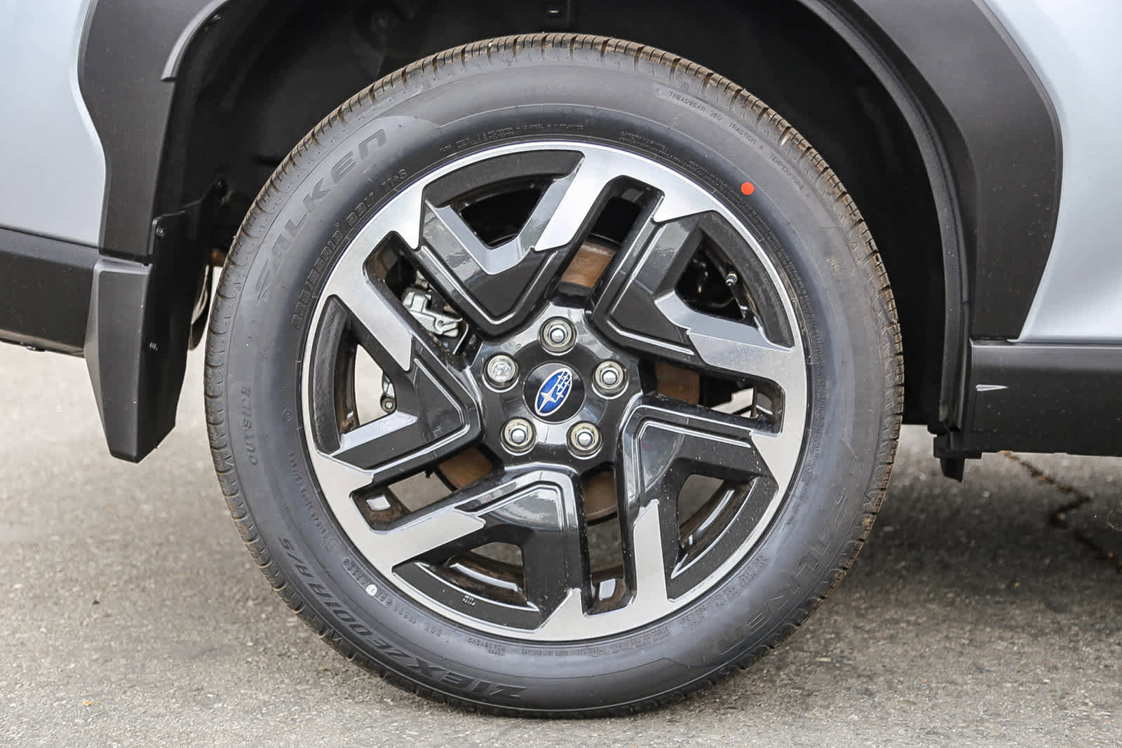 New 2025 Subaru Forester Limited image 11