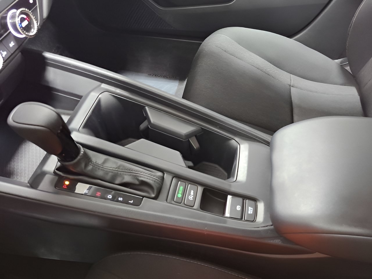 Used 2023 Honda Accord EX image 30